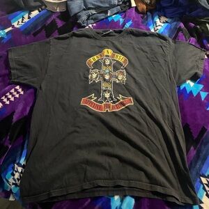 Guns N’ Roses t shirt
